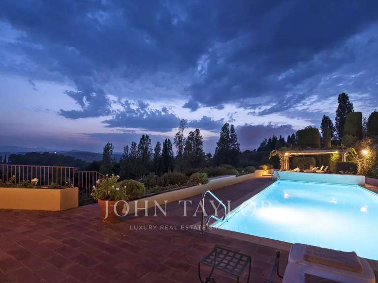 Maison Grasse - 10 chambres - 521m²