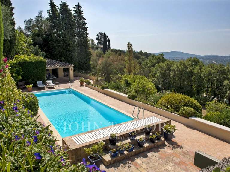 Maison Grasse - 10 chambres - 521m²