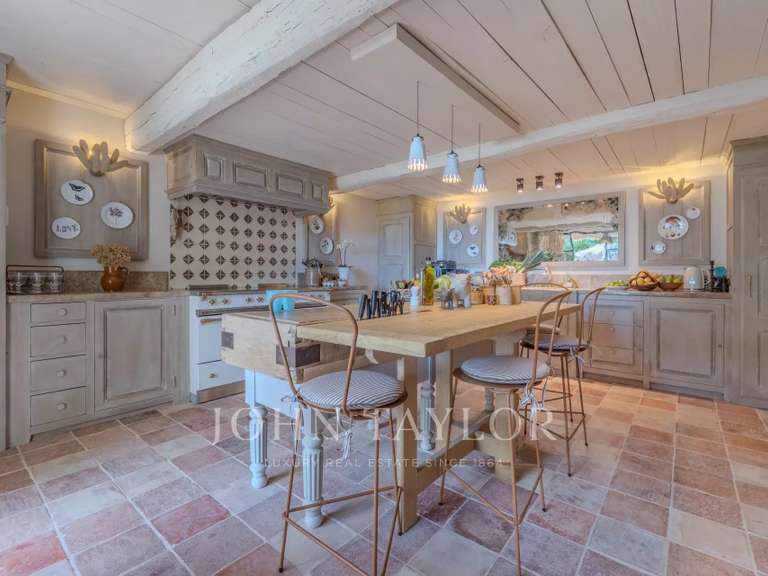 Maison Grasse - 9 chambres - 551m²