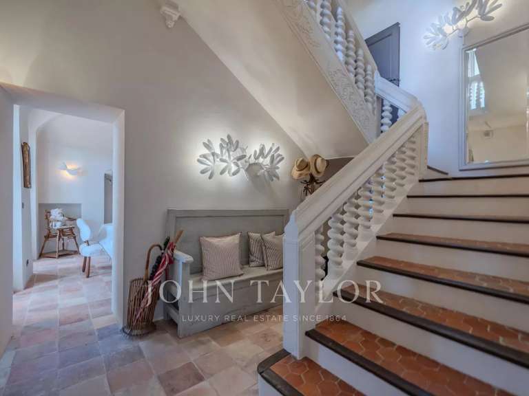 Maison Grasse - 9 chambres - 551m²
