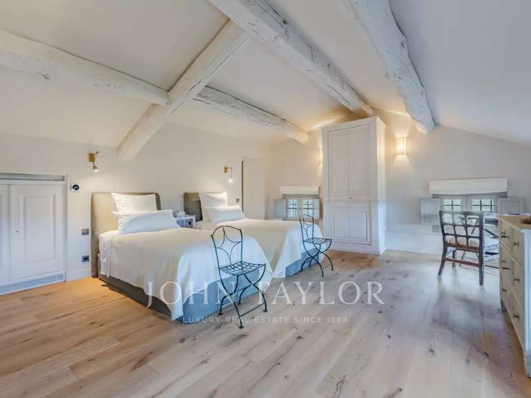 Maison Grasse - 9 chambres - 551m²