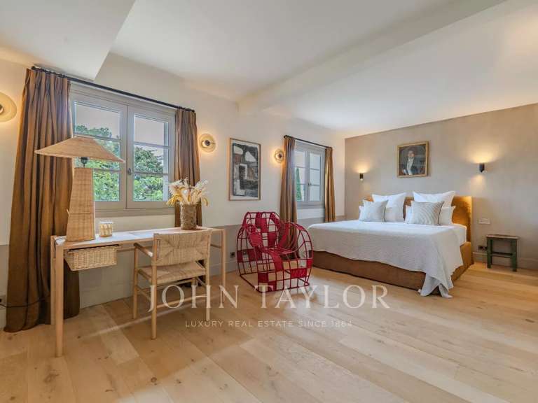 Maison Grasse - 9 chambres - 551m²