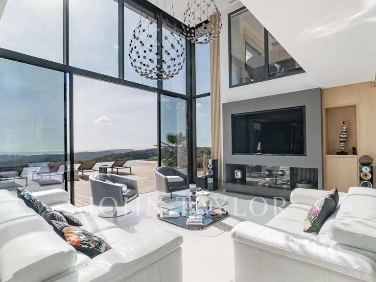 Maison Roquefort-les-Pins - 6 chambres - 488m²