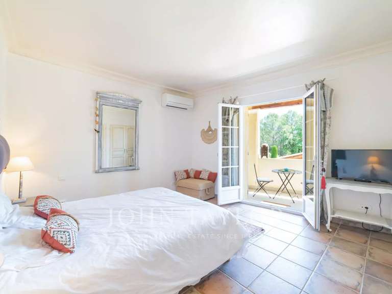 House Le Rouret - 6 bedrooms - 260m²