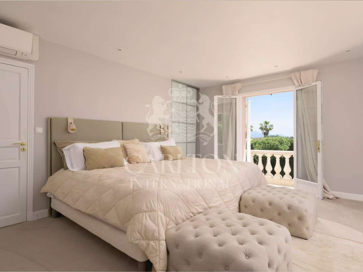 Maison Biot