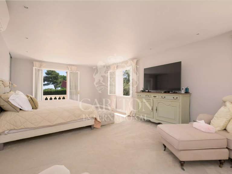 Maison Biot - 4 chambres - 313m²