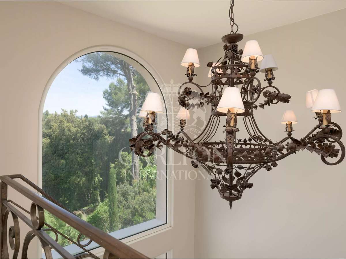 Maison Biot