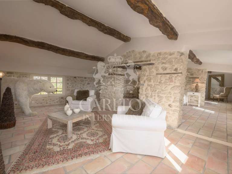 Maison Châteauneuf-Grasse - 5 chambres - 400m²