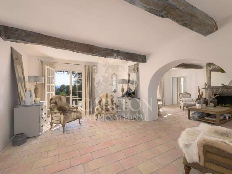 Maison Châteauneuf-Grasse - 5 chambres - 400m²