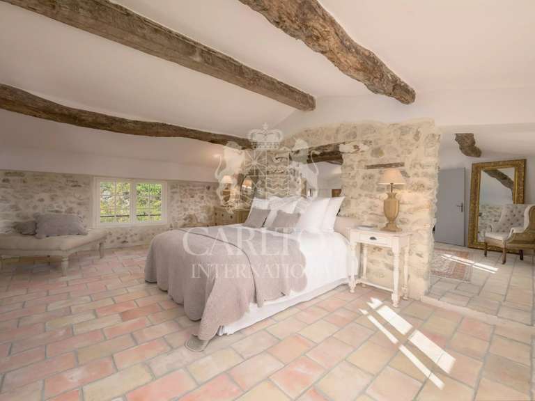 Maison Châteauneuf-Grasse - 5 chambres - 400m²