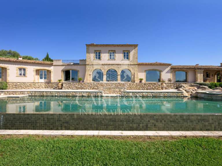 Maison Châteauneuf-Grasse - 6 chambres - 625m²