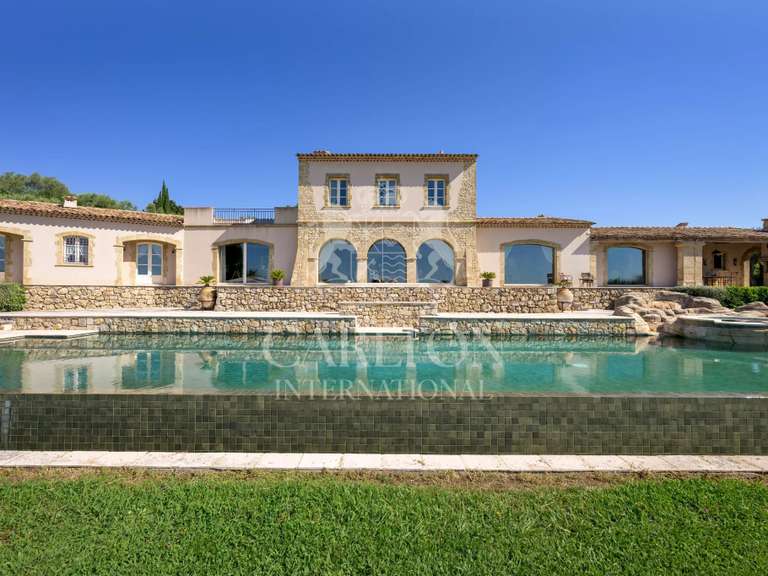 Maison Châteauneuf-Grasse - 6 chambres - 625m²