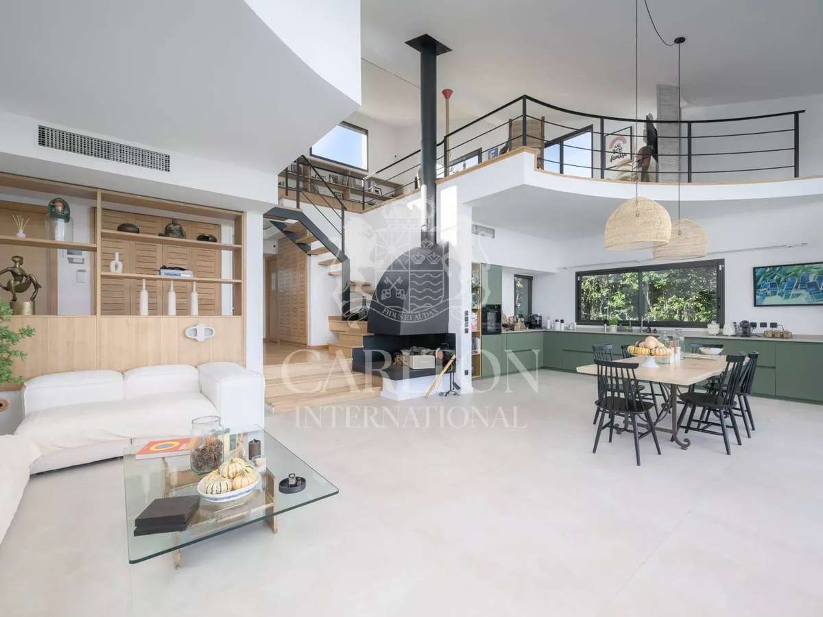 Maison Valbonne
