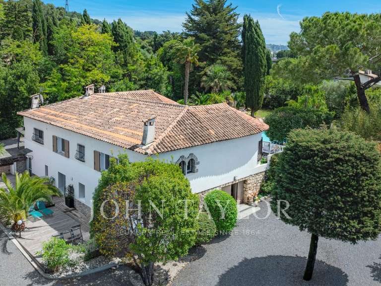 Maison Mougins - 5 chambres - 266m²