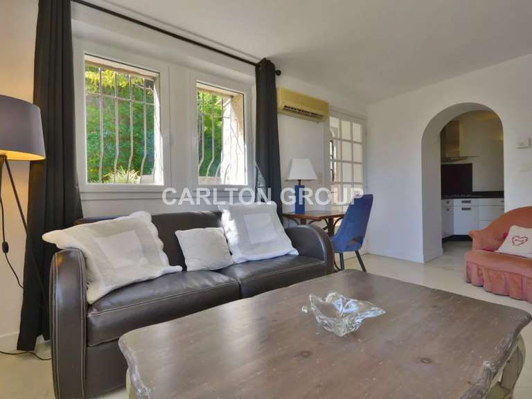 Maison Biot - 4 chambres - 260m²