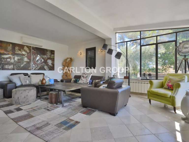 Maison Biot - 4 chambres - 260m²