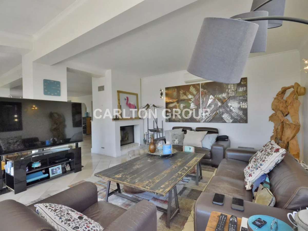 Maison Biot
