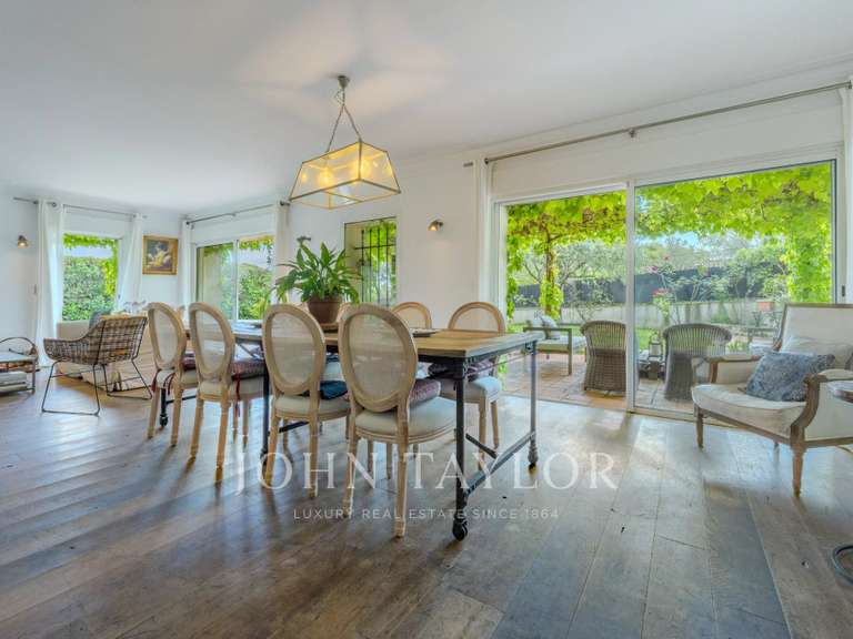 Maison Mougins - 5 chambres - 235m²