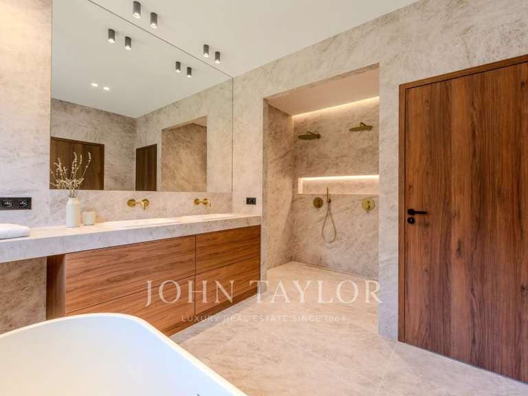 Maison Mougins - 5 chambres - 254m²