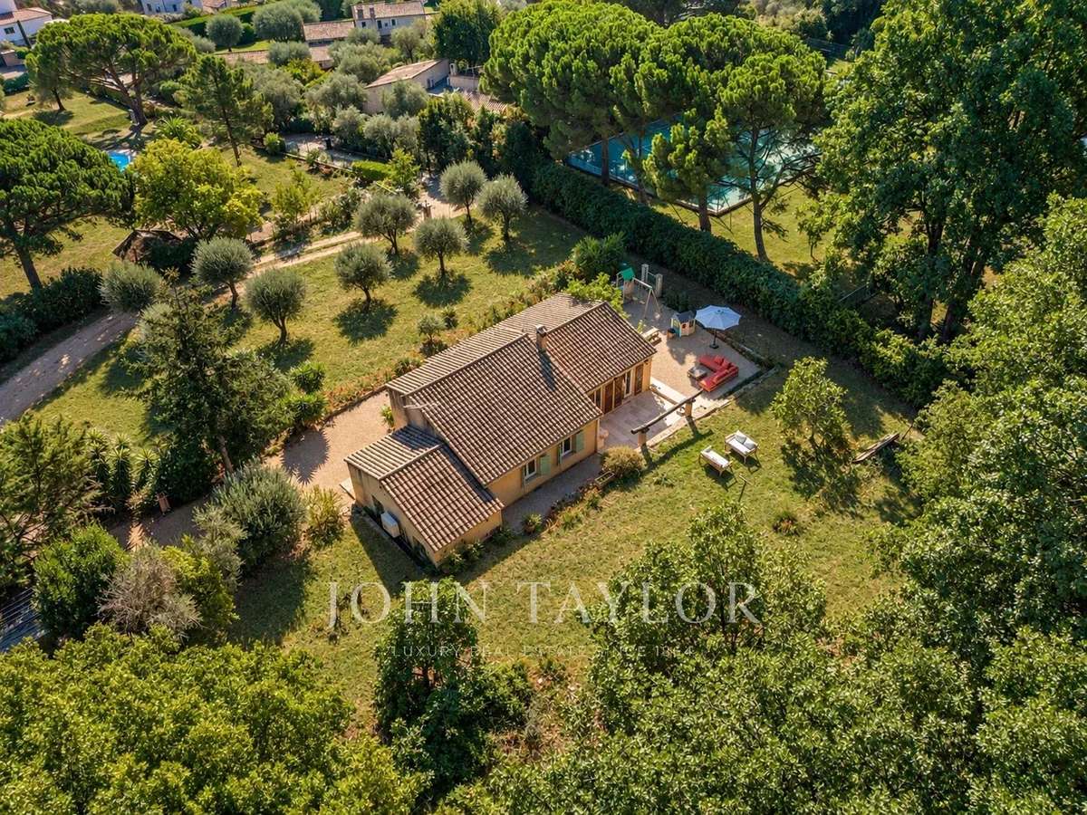 Maison Valbonne