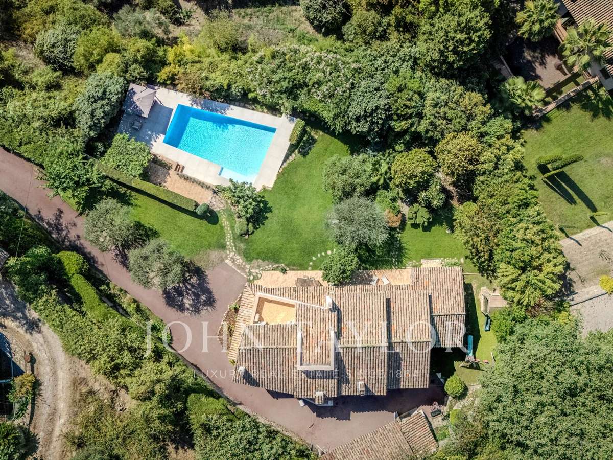 House Mougins
