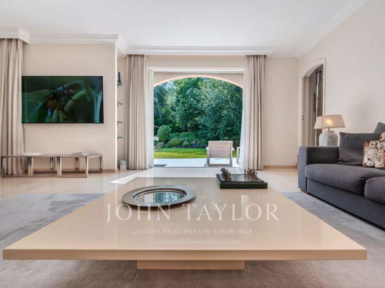 Maison Mougins - 5 chambres - 267m²