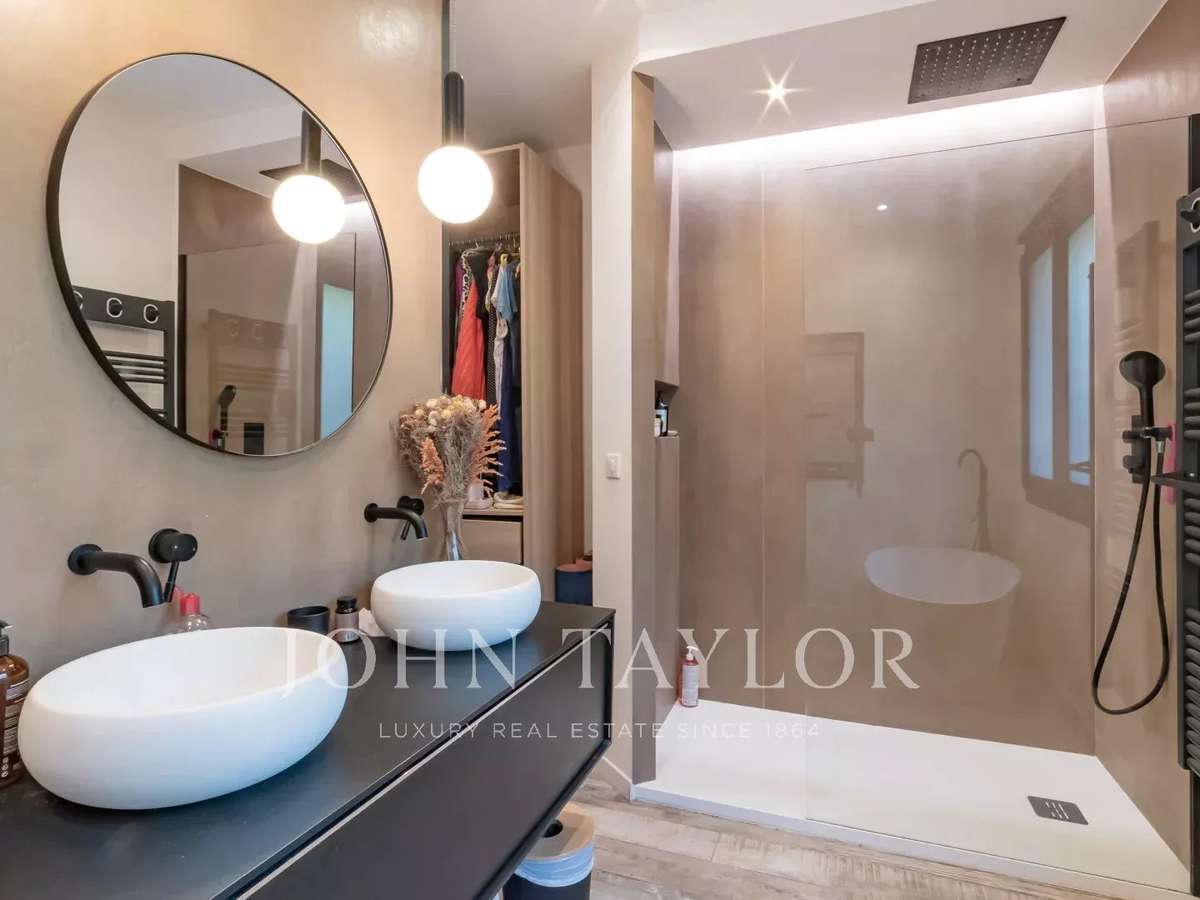 House Mougins
