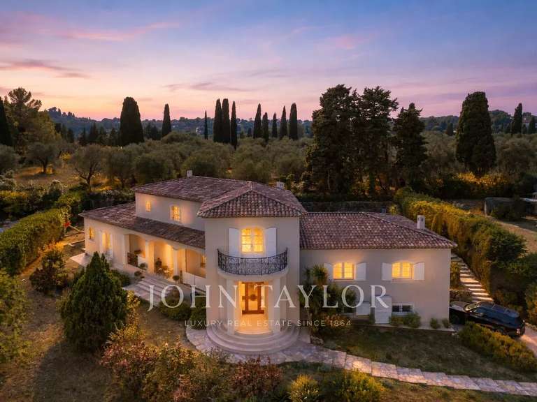 Maison Valbonne - 5 chambres - 442m²