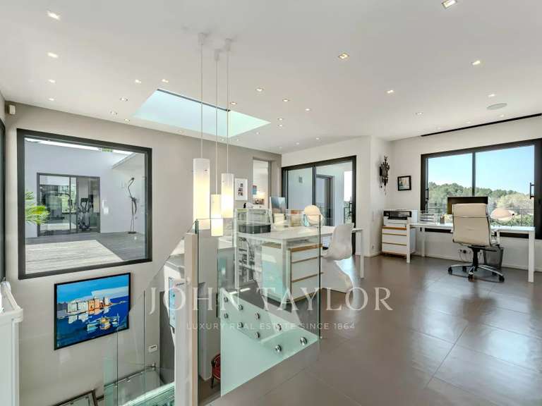 Maison Valbonne - 6 chambres - 363m²