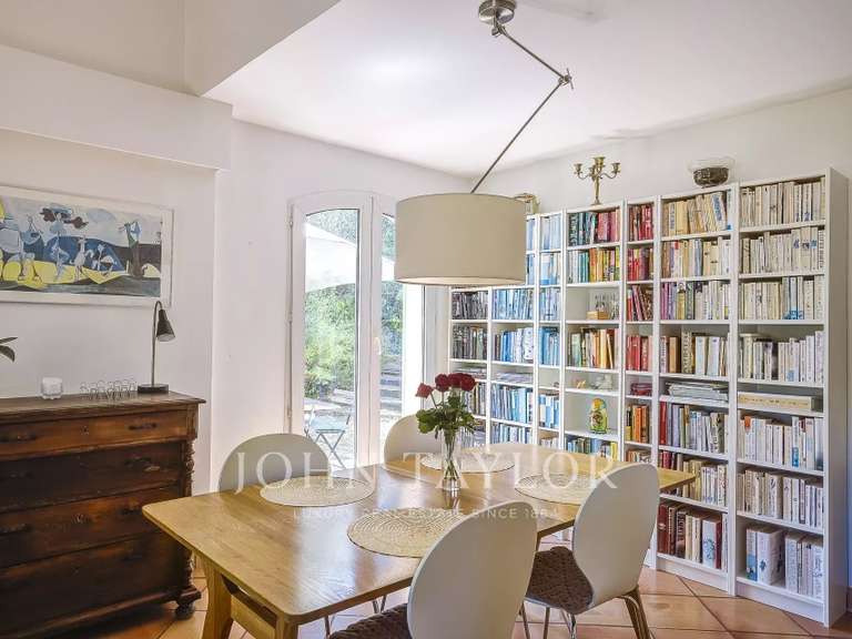 Maison Valbonne - 4 chambres - 166m²