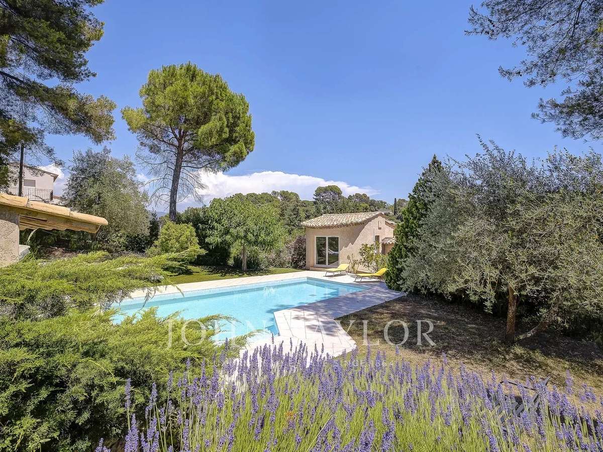 Maison Valbonne