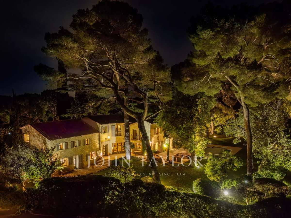 House Mougins