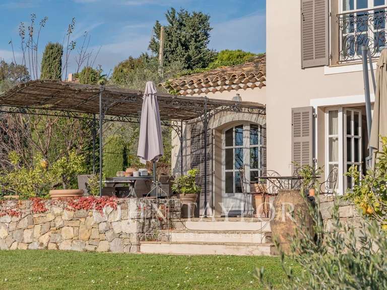 Maison Mougins - 4 chambres - 300m²