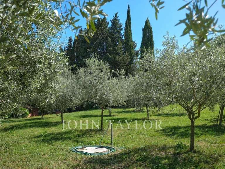 Maison Mougins - 4 chambres - 234m²