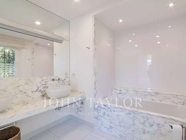 Maison Mougins - 4 chambres - 250m²