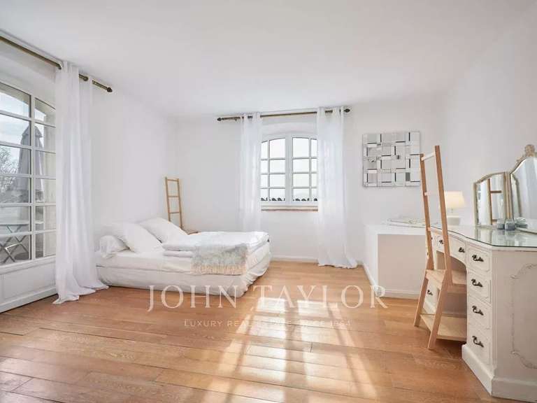 Maison Mougins - 6 chambres - 271m²
