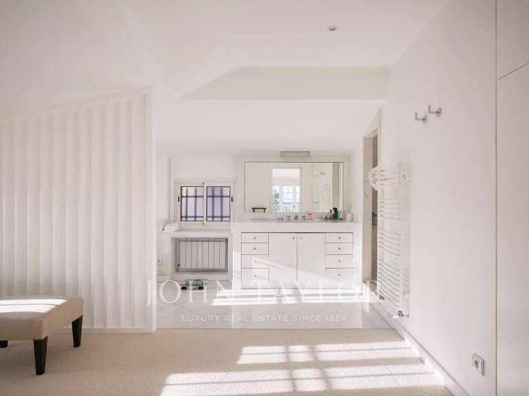 Maison Mougins - 13 chambres - 826m²