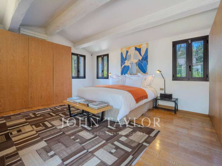 Maison Mougins - 5 chambres - 241m²