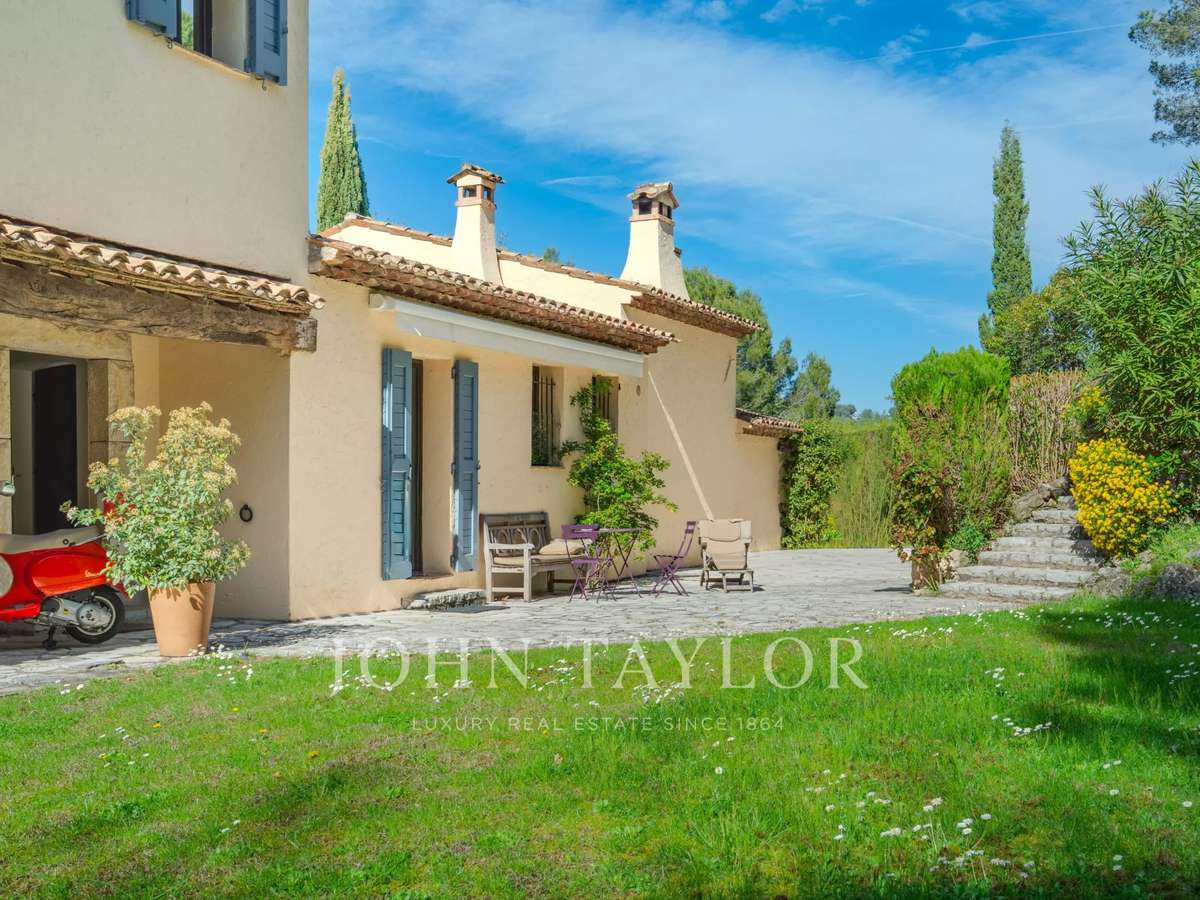 Maison Mougins