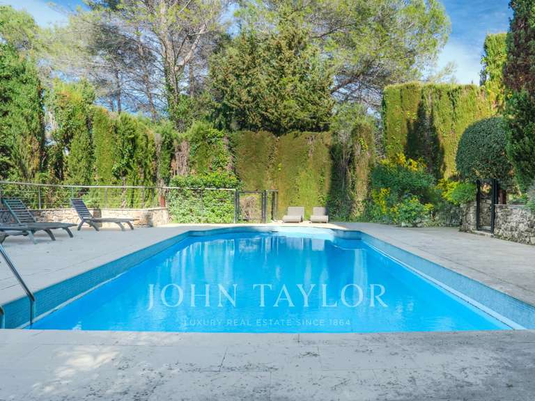 Maison Mougins - 5 chambres - 241m²