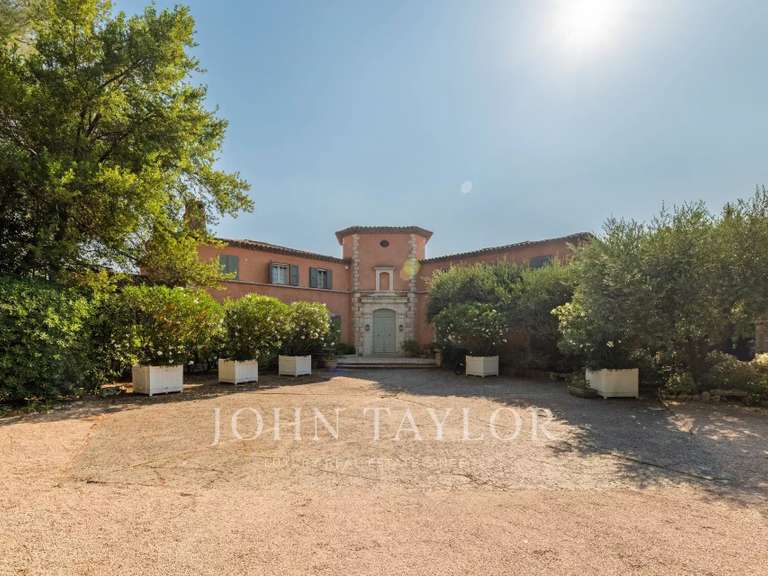 Maison Mougins - 11 chambres - 801m²