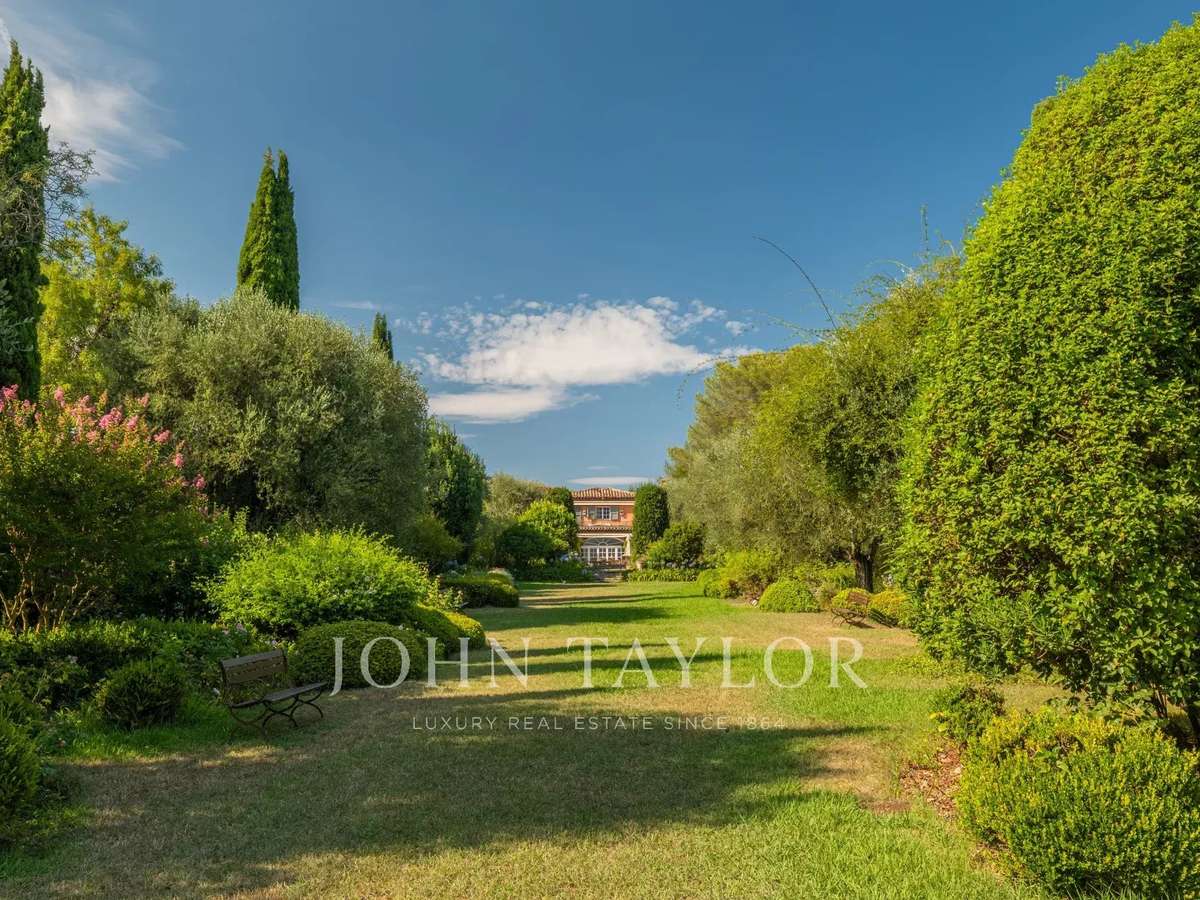Maison Mougins