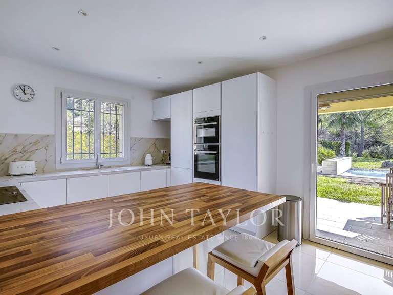 Maison Mougins - 4 chambres - 178m²