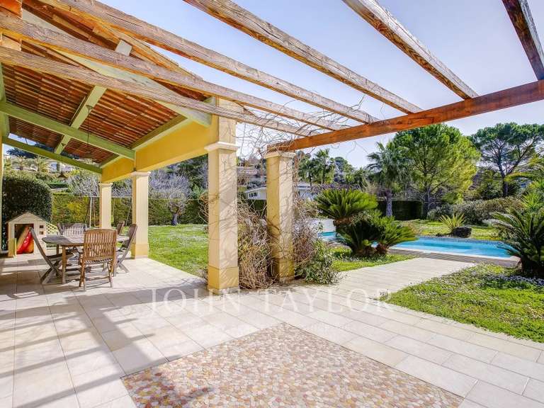 Maison Mougins - 4 chambres - 178m²
