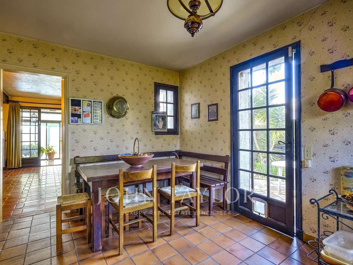 House Mougins