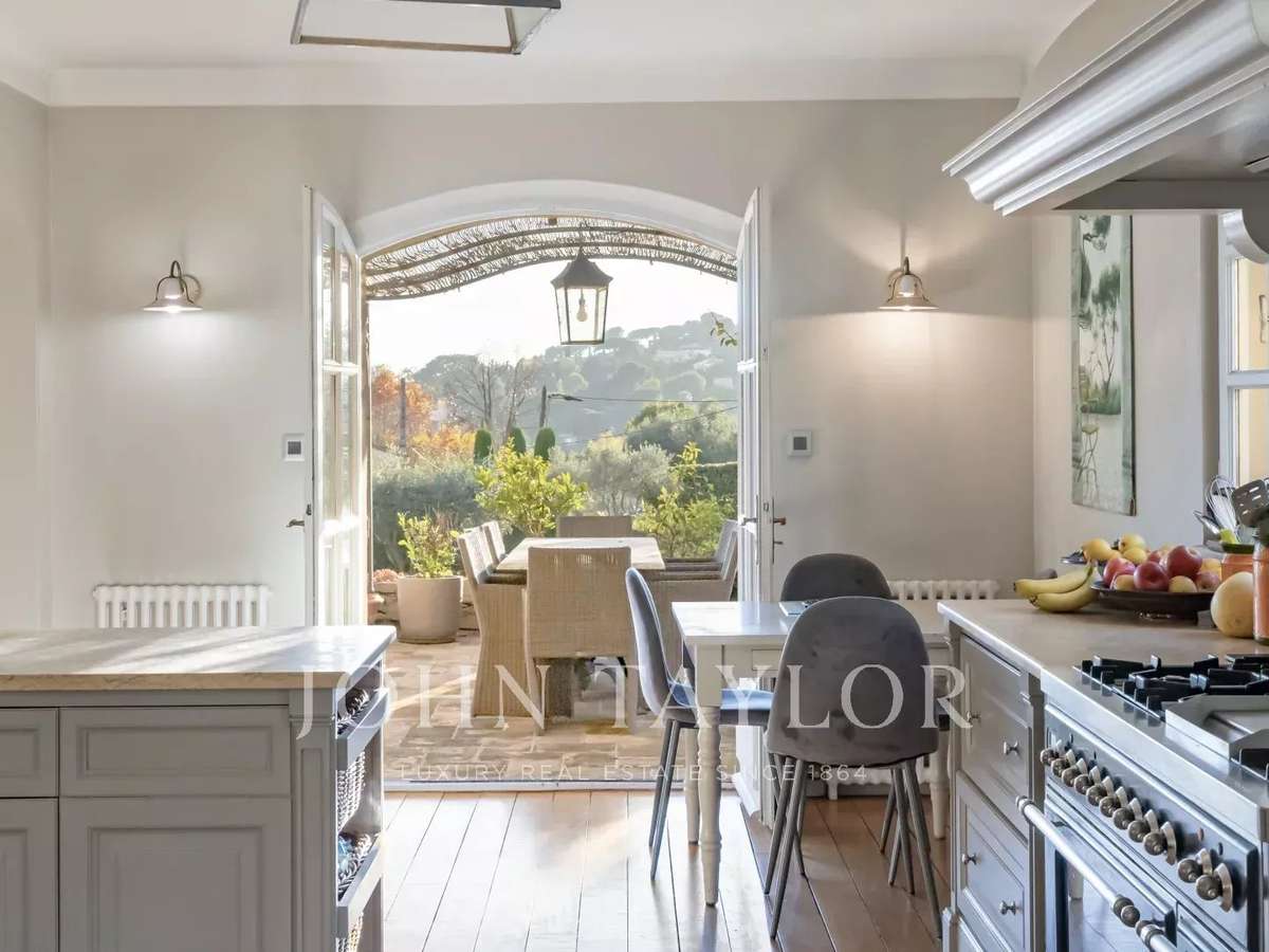 House Mougins