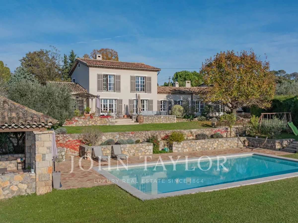 House Mougins