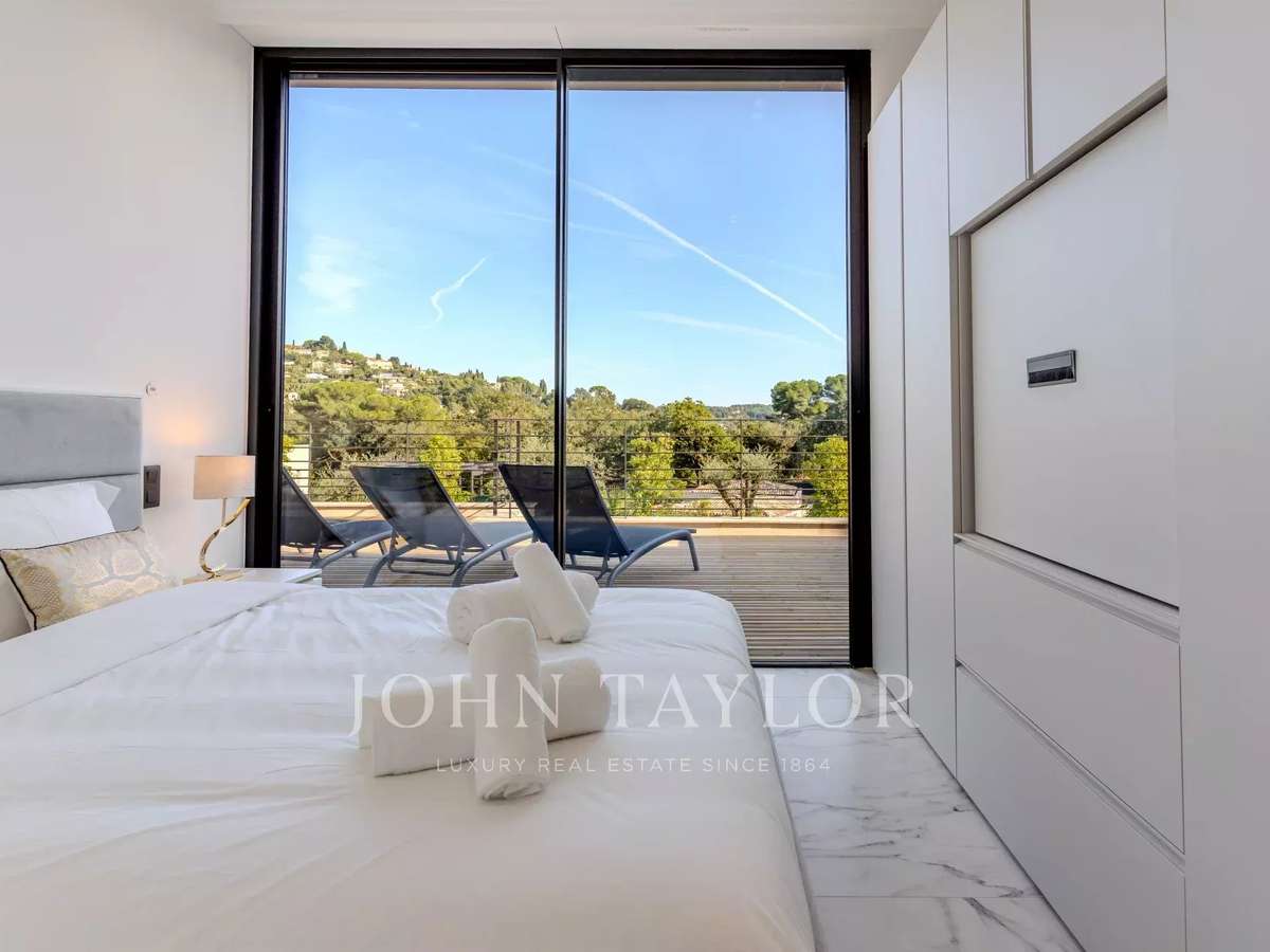 House Mougins