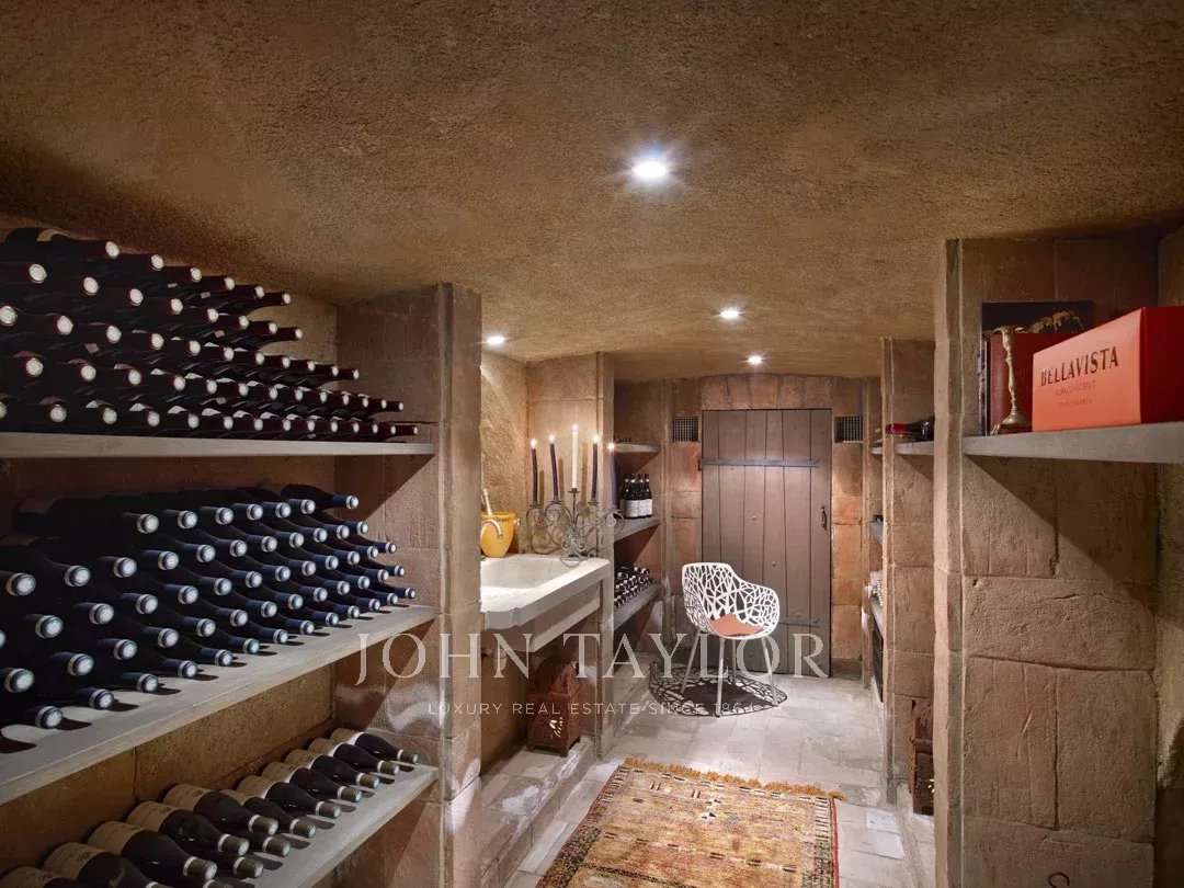 House Mougins