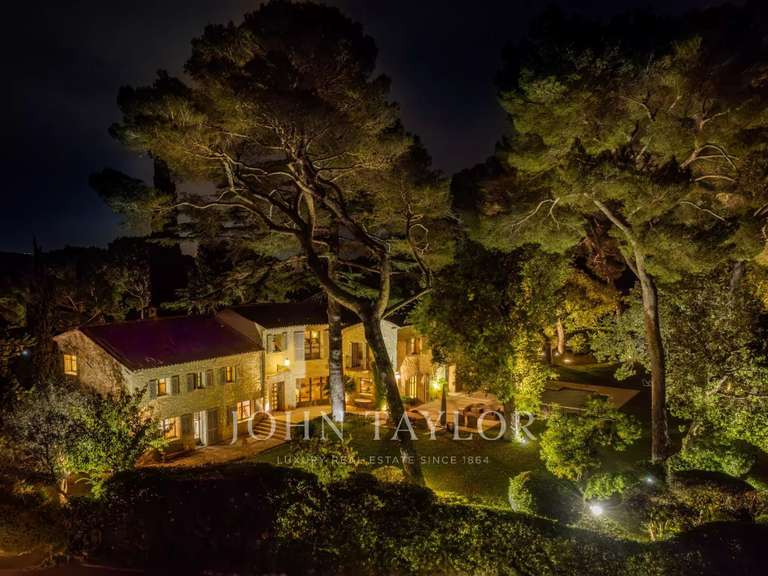 Maison Mougins - 6 chambres - 500m²